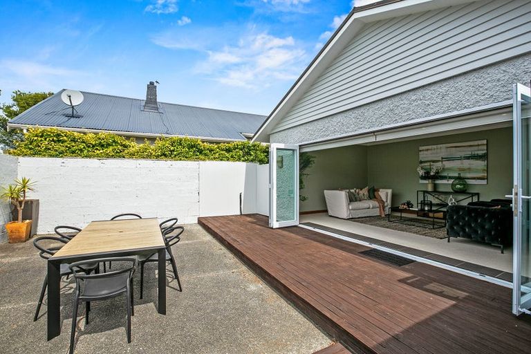 Photo of property in 2 Rawhiti Street, Vogeltown, New Plymouth, 4310