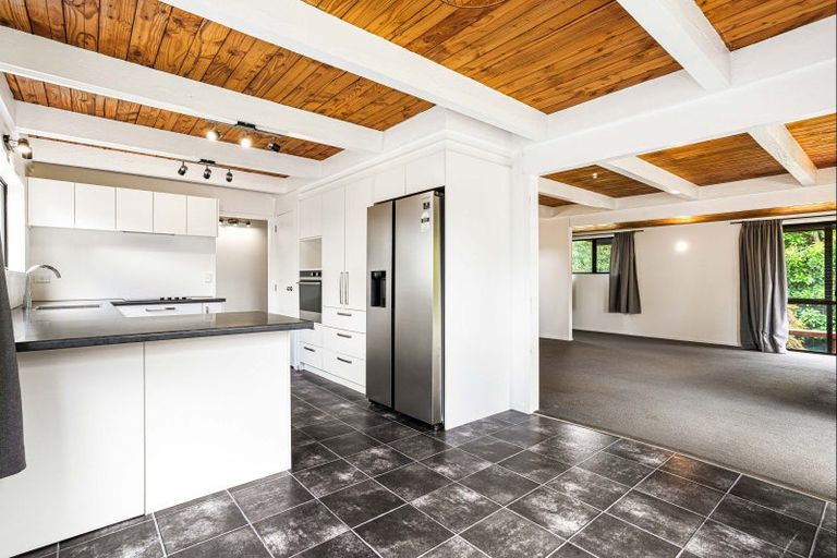 Photo of property in 111 Tobie Place, Whangamata, 3620