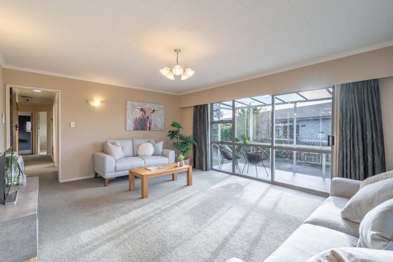 Photo of property in 120 Great North Road, Winton, 9720