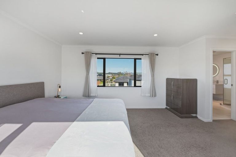 Photo of property in 20 Carroll Place, Owhata, Rotorua, 3010
