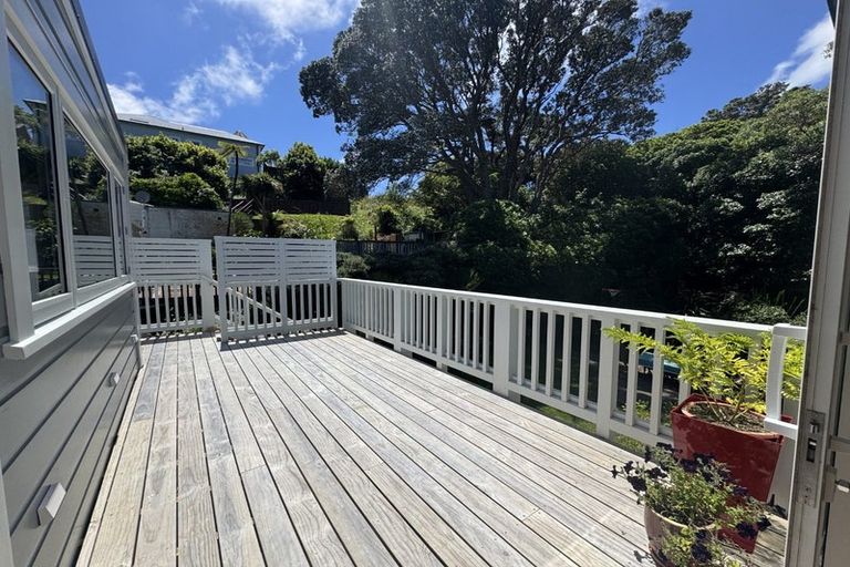 Photo of property in 67 Mitchell Street, Brooklyn, Wellington, 6021