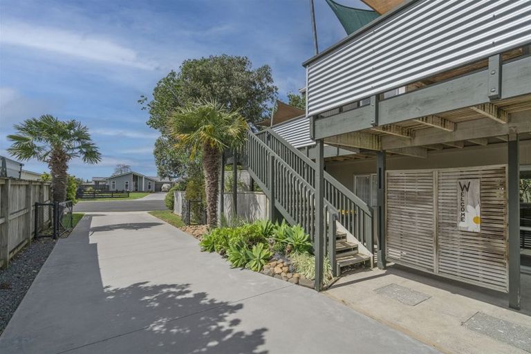 Photo of property in 10 Poplar Street, Whitianga, 3510