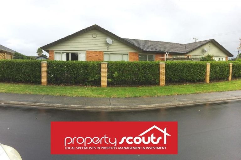 Photo of property in Waimanu Bay Village, 25/1 Piriti Drive, Te Atatu Peninsula, Auckland, 0610