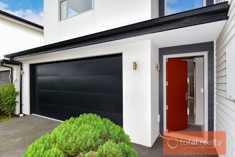 Photo of property in 11 Hamill Road, Halswell, Christchurch, 8025