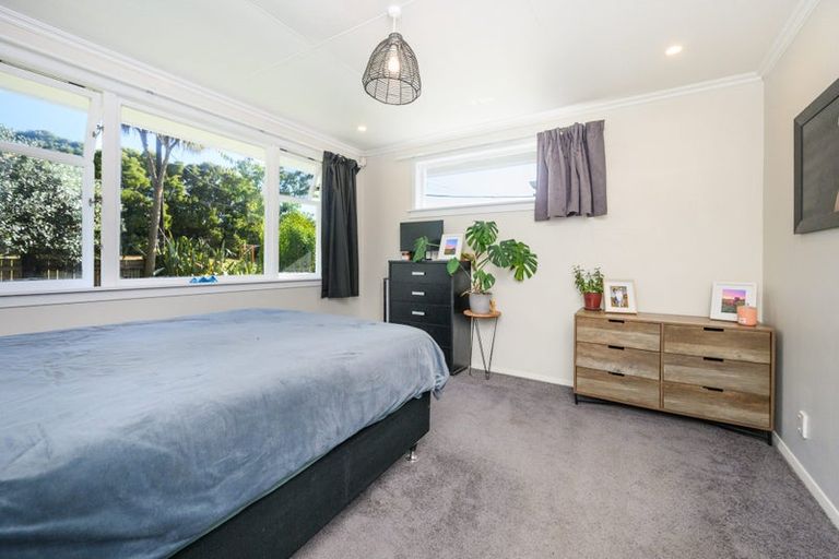 Photo of property in 49 Honore Drive, Linton, Palmerston North, 4472