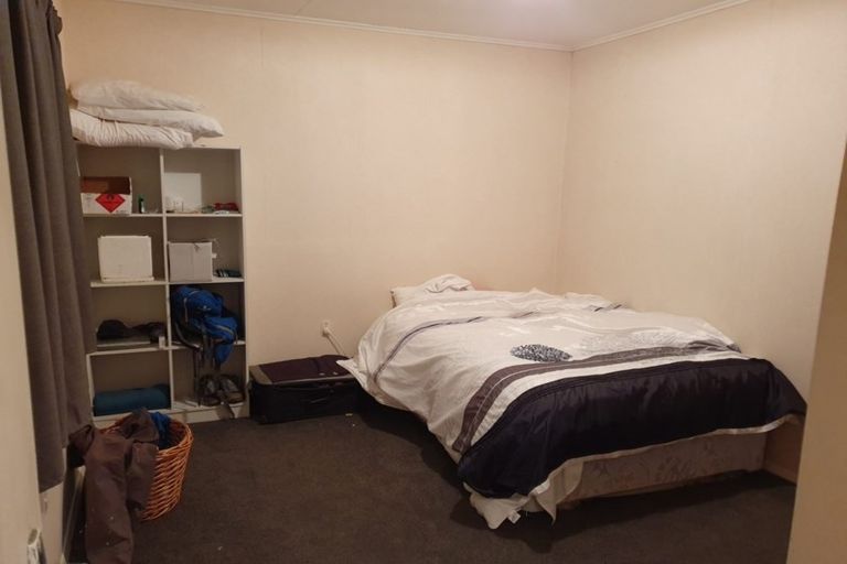 Photo of property in 39 Albert Street, Palmerston North, 4414