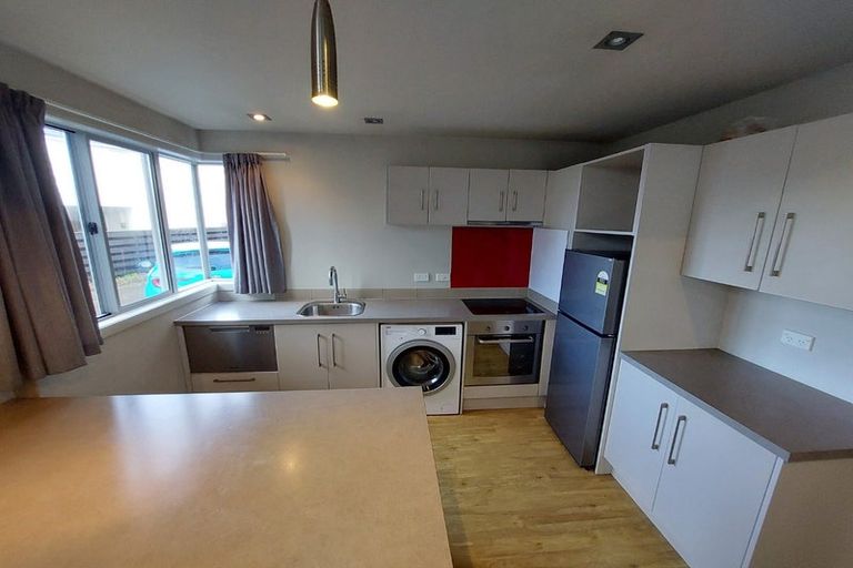 Photo of property in 37c Jones Crescent, Melville, Hamilton, 3206