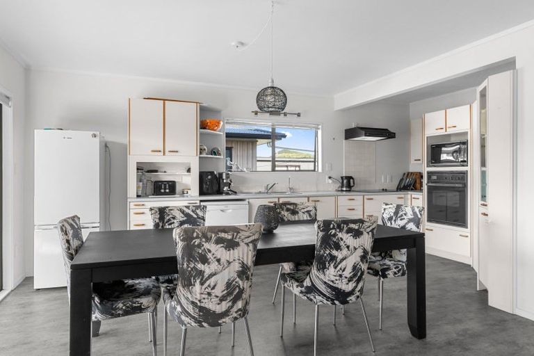 Photo of property in 894 Pataua South Road, Pataua South, Onerahi, 0192