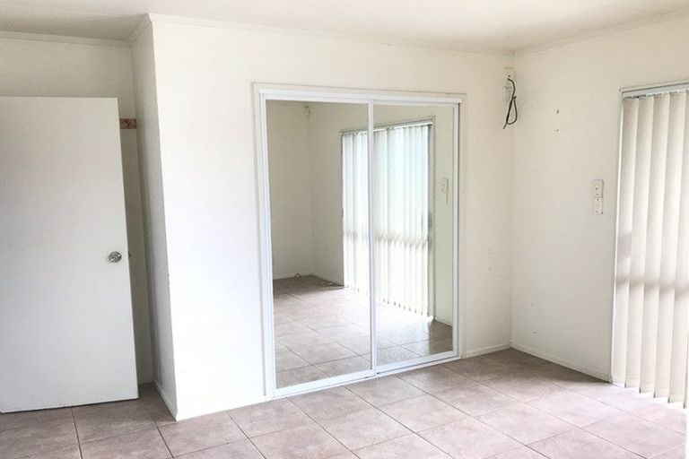 Photo of property in 78 Shifnal Drive, Randwick Park, Auckland, 2105