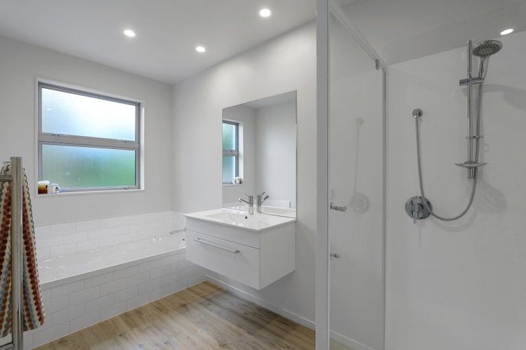 Photo of property in 12 Marama Crescent, Mount Pleasant, Christchurch, 8081