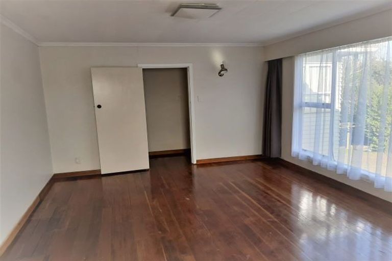 Photo of property in 14 Barclay Street, Ferndale, New Plymouth, 4310
