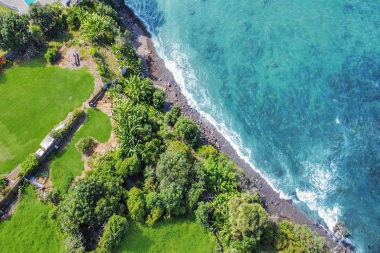 Photo of property in 1e Te Kaha Church Road, Te Kaha, Opotiki, 3199