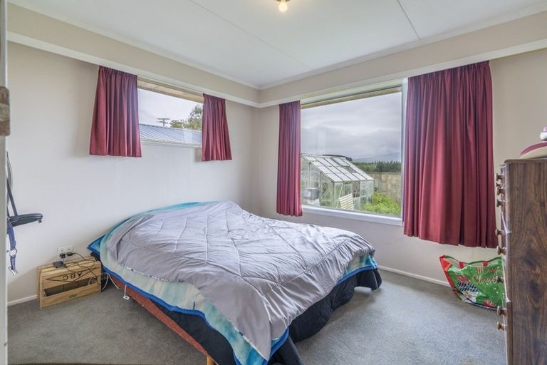 Photo of property in 80 Clitheroe Street, Otautau, 9610