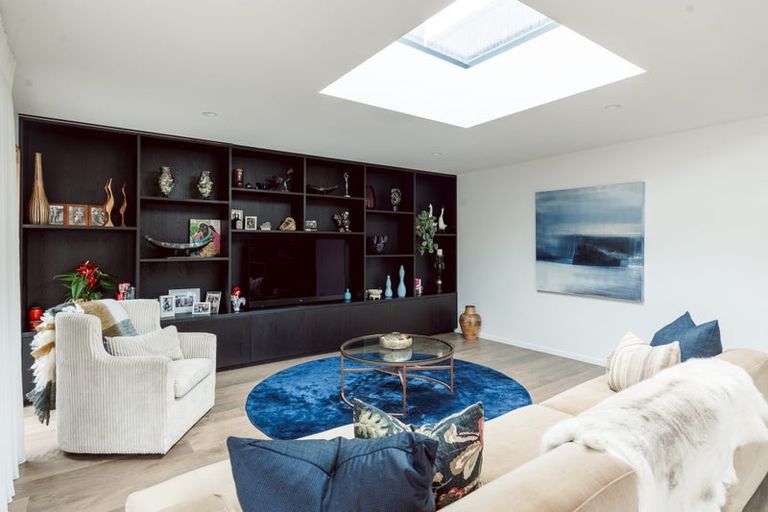 Photo of property in 20 Gilbert Street, New Plymouth, 4310