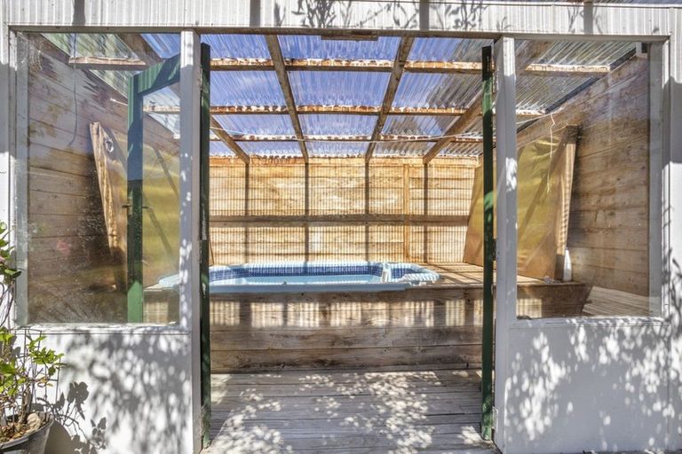 Photo of property in 186 Beach Road, Katikati, 3178