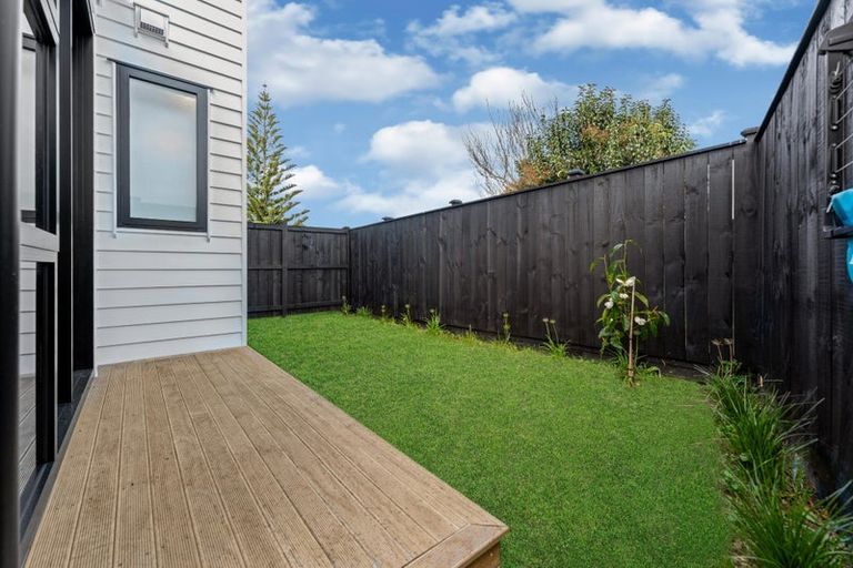 Photo of property in 193d Mahia Road, Wattle Downs, Auckland, 2103
