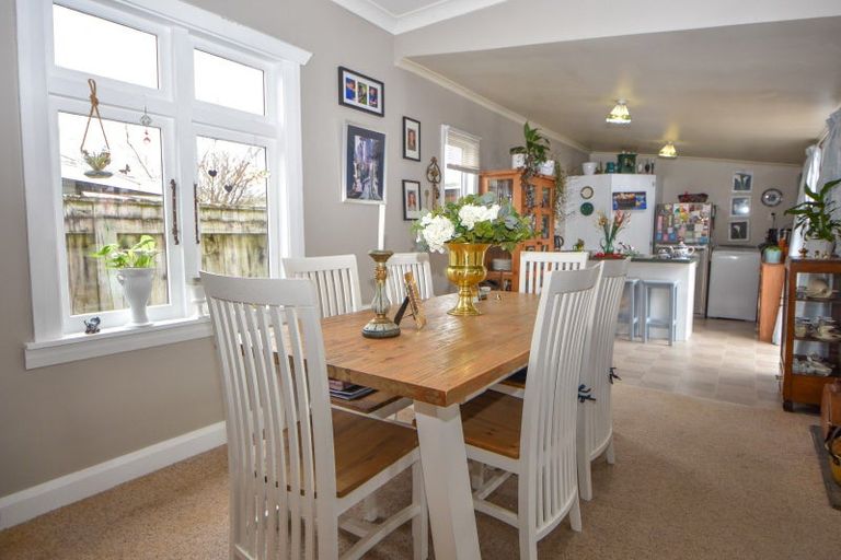 Photo of property in 214 High Street South, Carterton, 5713