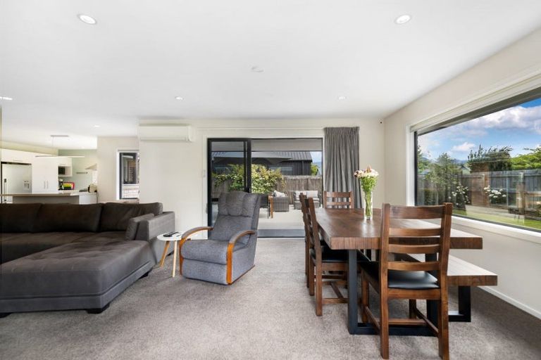 Photo of property in 9 Red Cottage Drive, Lake Hayes, Queenstown, 9304