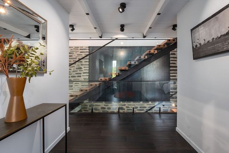 Photo of property in 7b Rannoch Drive, Jacks Point, Queenstown, 9371