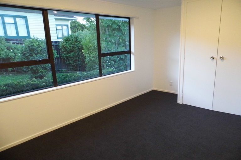 Photo of property in 2/20 Eastdale Road, Avondale, Auckland, 1026