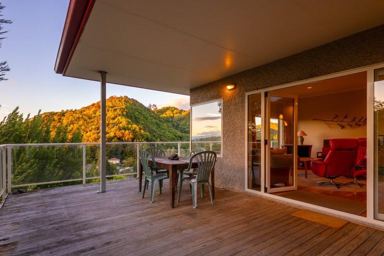 Photo of property in 125 Cleveland Terrace, Maitai, Nelson, 7010