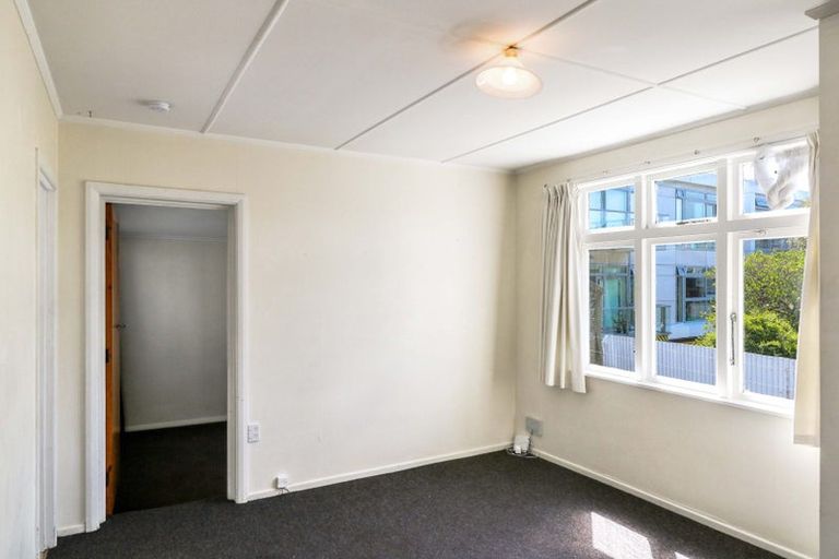 Photo of property in 4/14 Arlington Street, Mount Cook, Wellington, 6011