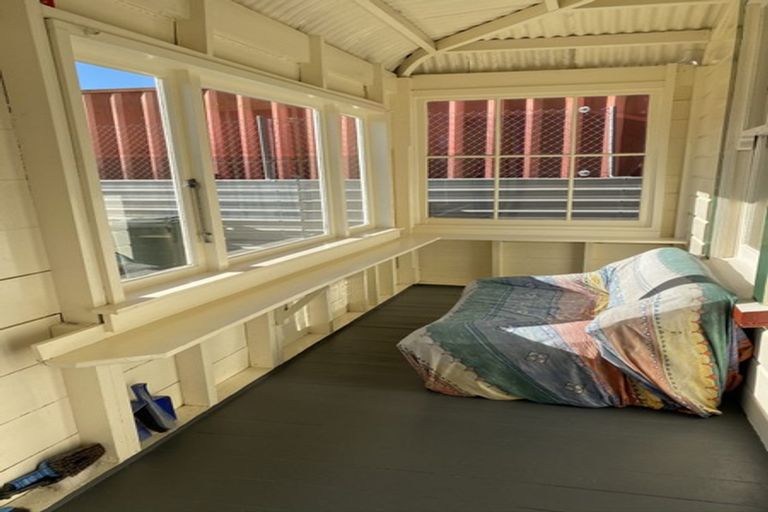 Photo of property in 20 Cambria Street, Hawera, 4610