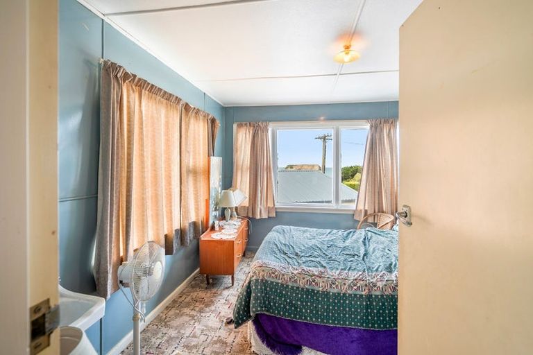 Photo of property in 2 Campbell Terrace, Motunau, Greta Valley, 7387