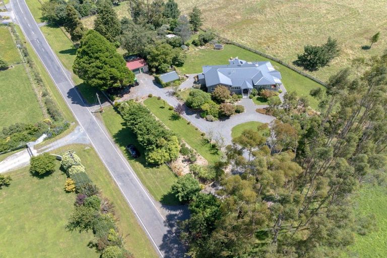 Photo of property in 808 Whitemans Valley Road, Whitemans Valley, Upper Hutt, 5371