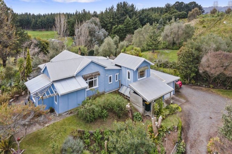 Photo of property in 41 Walkers Lane, Manakau, Levin, 5573