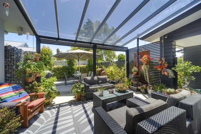 Photo of property in 39 James Line, Kelvin Grove, Palmerston North, 4414