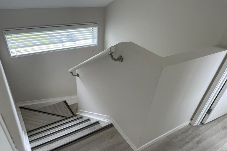 Photo of property in 10 Sequoia Place, Sunnynook, Auckland, 0620