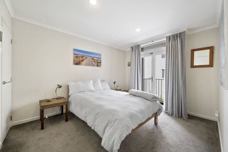 Photo of property in Marrakech Cafe, 42/305 Evans Bay Parade, Hataitai, Wellington, 6021