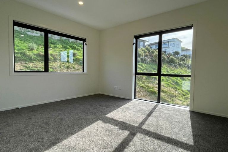 Photo of property in 5b Stockport Grove, Churton Park, Wellington, 6037
