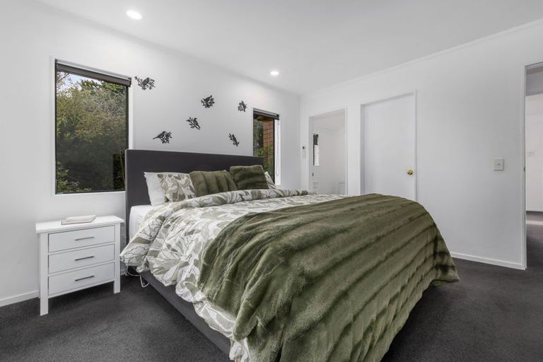 Photo of property in 11 Harry Shaw Way, Raumati South, Paraparaumu, 5032