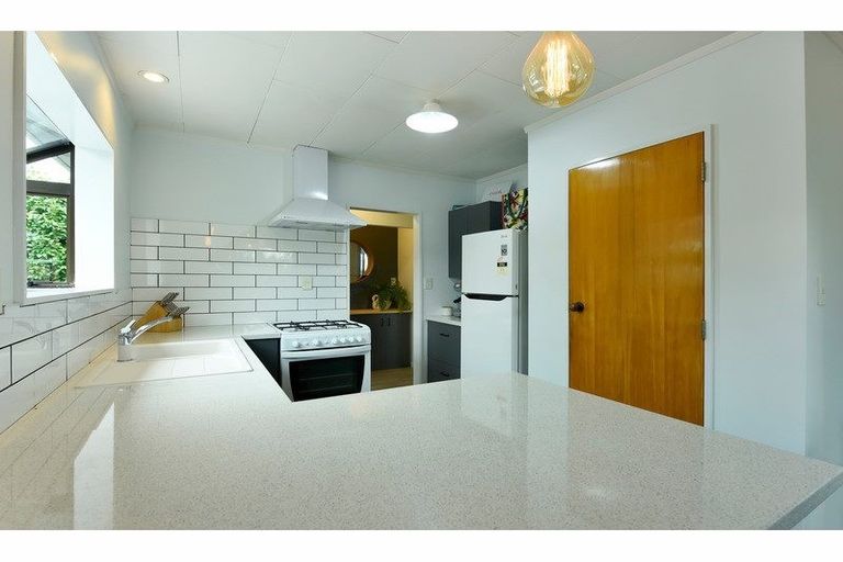 Photo of property in 28 Aldinga Avenue, Stoke, Nelson, 7011