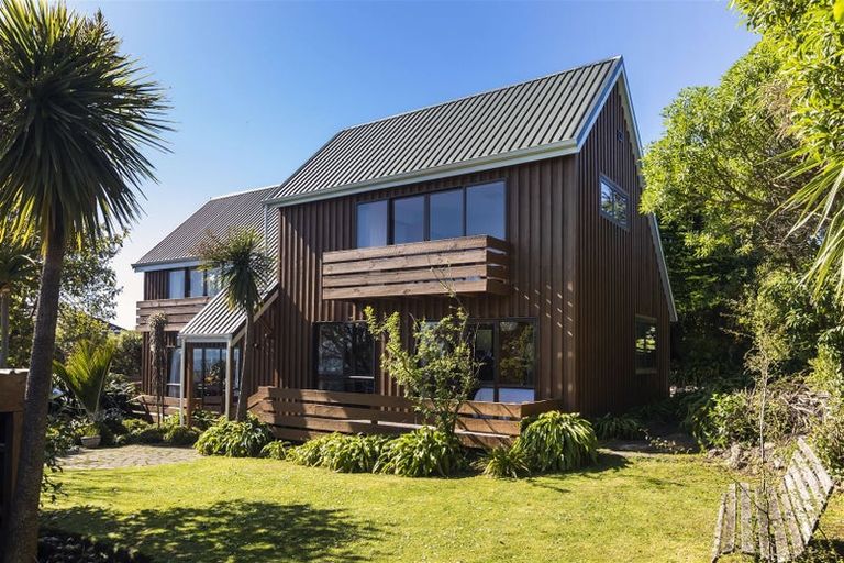 Photo of property in 24 Belleview Terrace, Mount Pleasant, Christchurch, 8081
