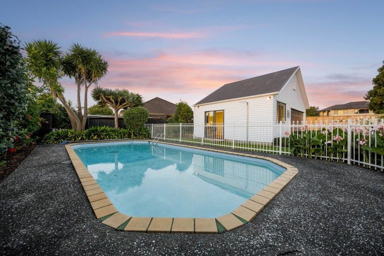 Photo of property in 10 New Windsor Road, Avondale, Auckland, 0600