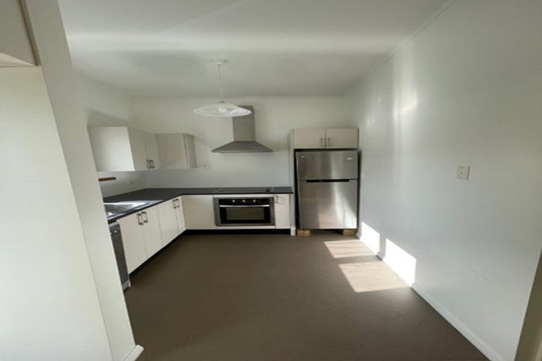Photo of property in 3/83 Austin Street, Mount Victoria, Wellington, 6011