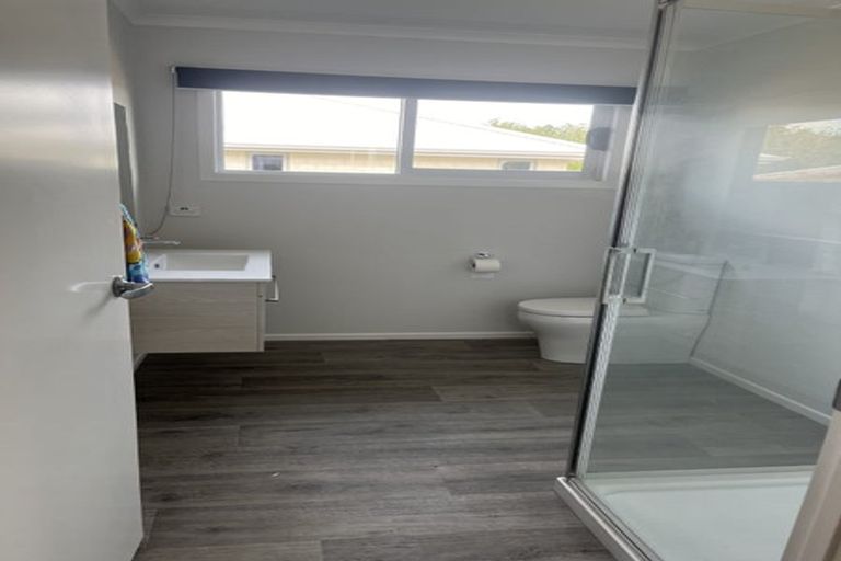 Photo of property in 64a Smith Street, Woolston, Christchurch, 8062