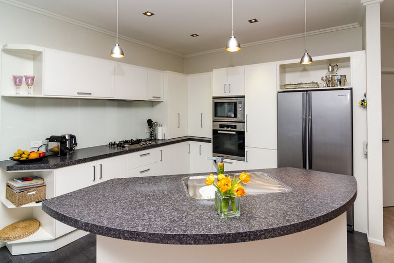 Photo of property in 16 Highgate, Belleknowes, Dunedin, 9011