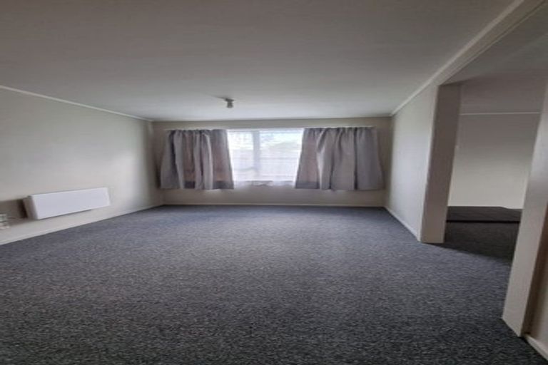 Photo of property in 1/29 Becker Drive, Weymouth, Auckland, 2103