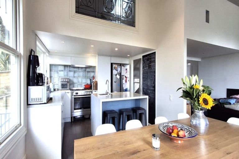 Photo of property in 92 Cecil Road, Wadestown, Wellington, 6012