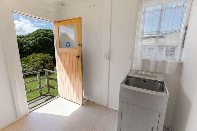 Photo of property in 34 Kotuku Street, Elsdon, Porirua, 5022