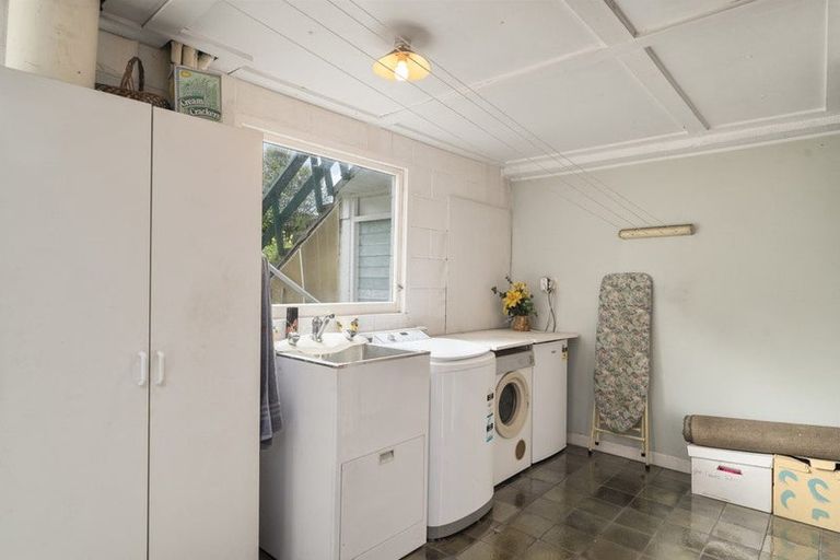 Photo of property in 45 Thomas Crescent, Western Heights, Rotorua, 3015