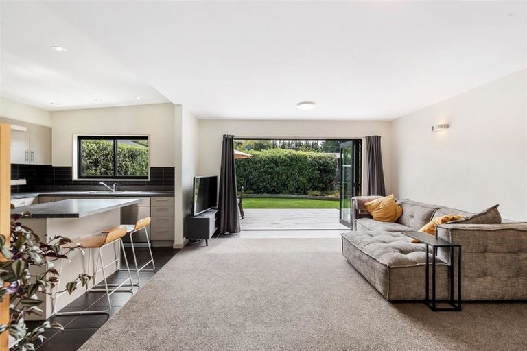 Photo of property in 9a Erskine Street, Lake Hayes, Queenstown, 9304