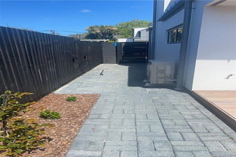 Photo of property in 31 Oxley Avenue, St Albans, Christchurch, 8014