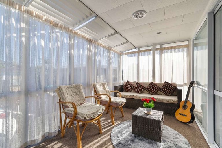 Photo of property in 47b Churchill Avenue, Manurewa, Auckland, 2102