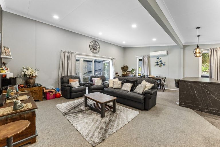 Photo of property in 17 John Street, Stokes Valley, Lower Hutt, 5019