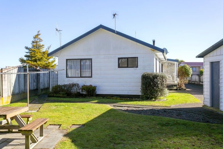 Photo of property in 73 Arthur Crescent, Hilltop, Taupo, 3330